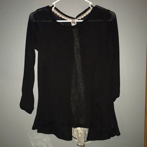 *** 5 for $20 item -- long sleeve with lace back